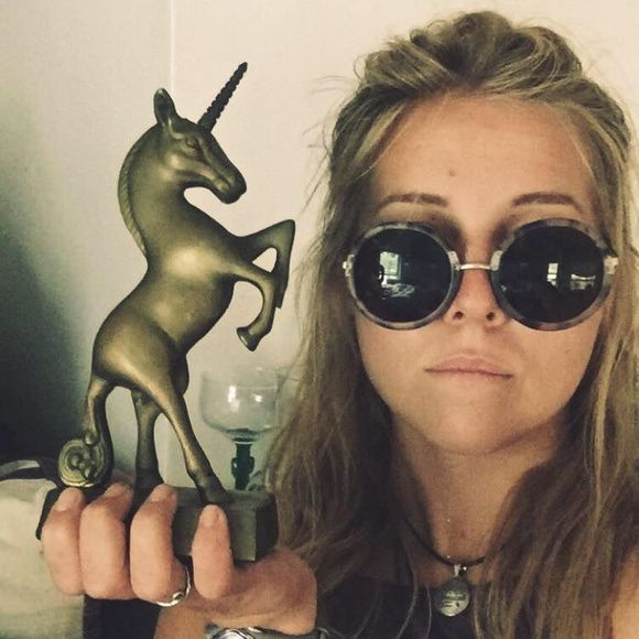 Meet your Posher, Wyeth - Picture 1 of 1